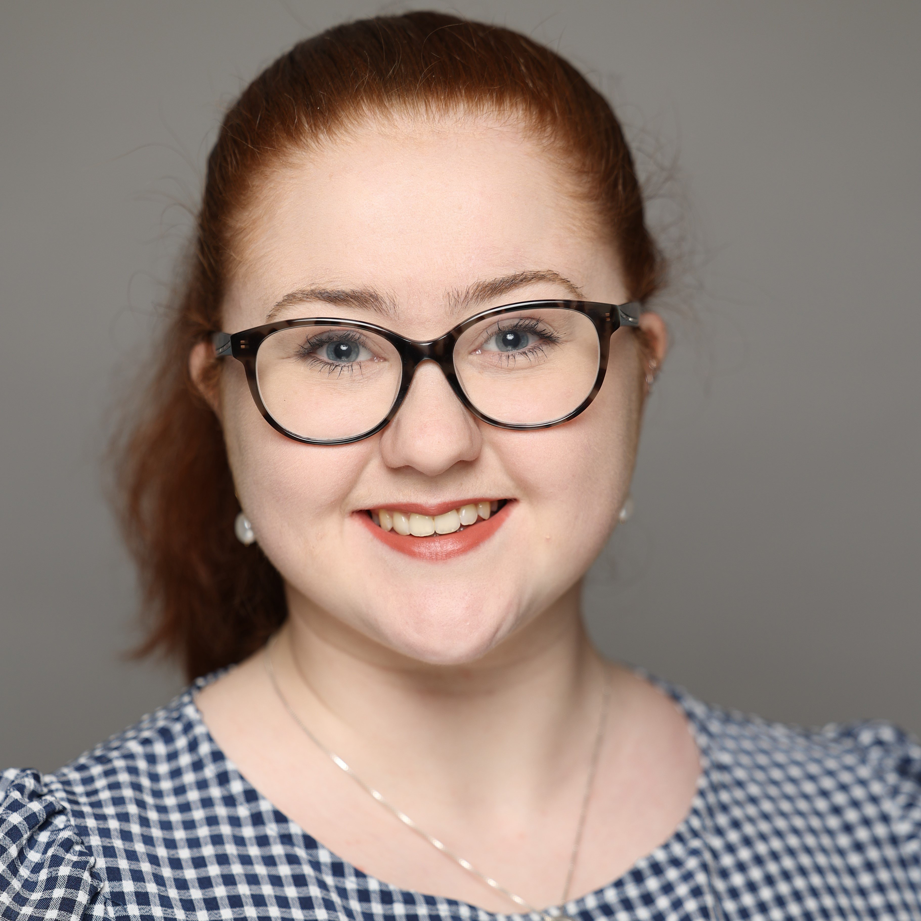 Immy Headshot Square
